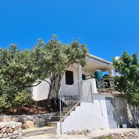 House Small Robinson Sevid