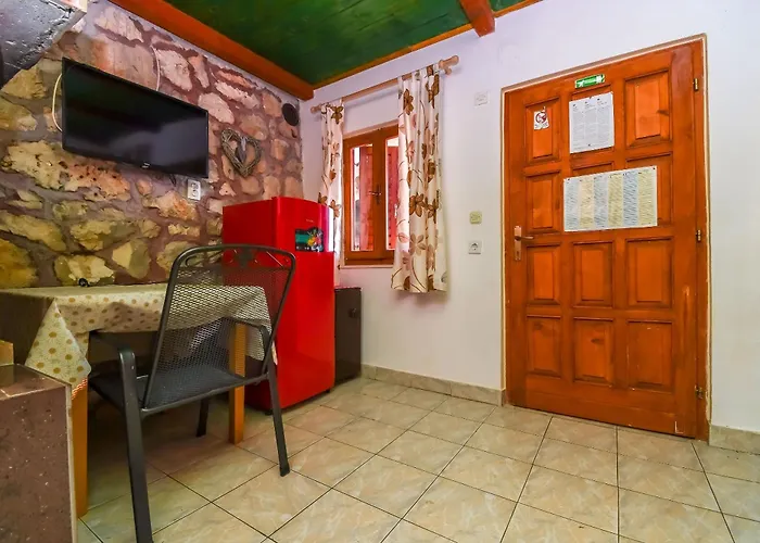 House Small Robinson Nyaraló